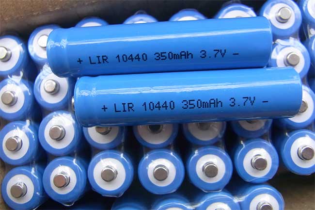 鋰電池生產車間濕度怎么控制？鋰電池車間用除濕機